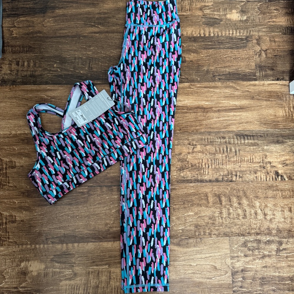 Girls Workout Set With Tights & Sports Bra